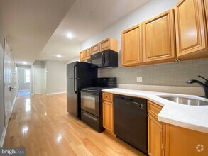 Building Photo - 1848 N 17th St