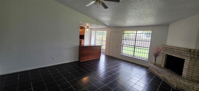 Building Photo - 2606 Lemonwood Ln
