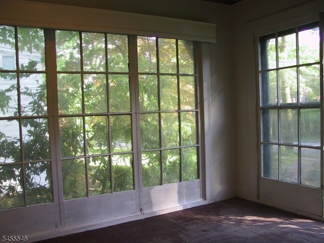 Building Photo - 373 Claremont Ave