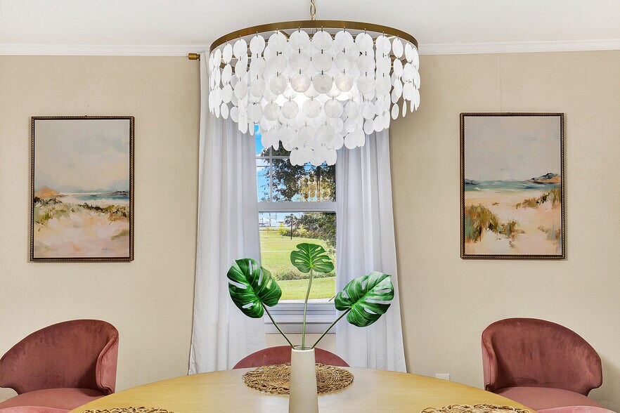 Building Photo - 1912 Hawthorne St