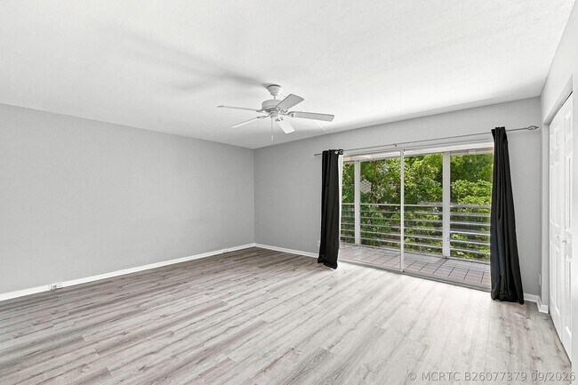 Building Photo - 2404 Antigua Cir
