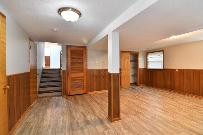 Building Photo - 5122 Braidwood Dr