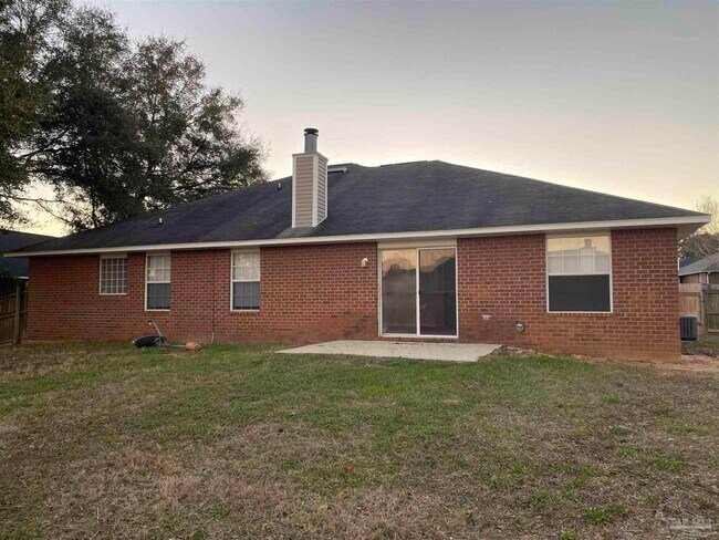 Building Photo - 5162 Brookside Dr