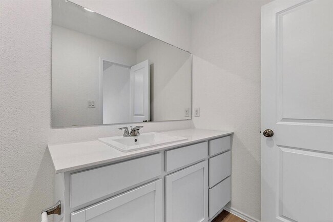 Building Photo - 178 Sormonne Lp