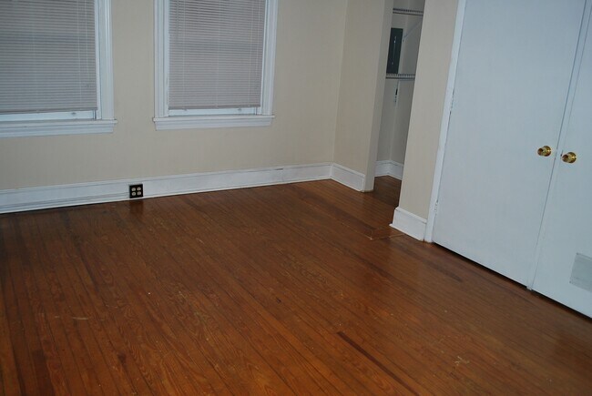 Bedroom - 241 Bridge St