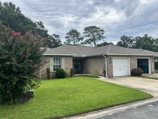 Building Photo - 1207 Chimera Ln