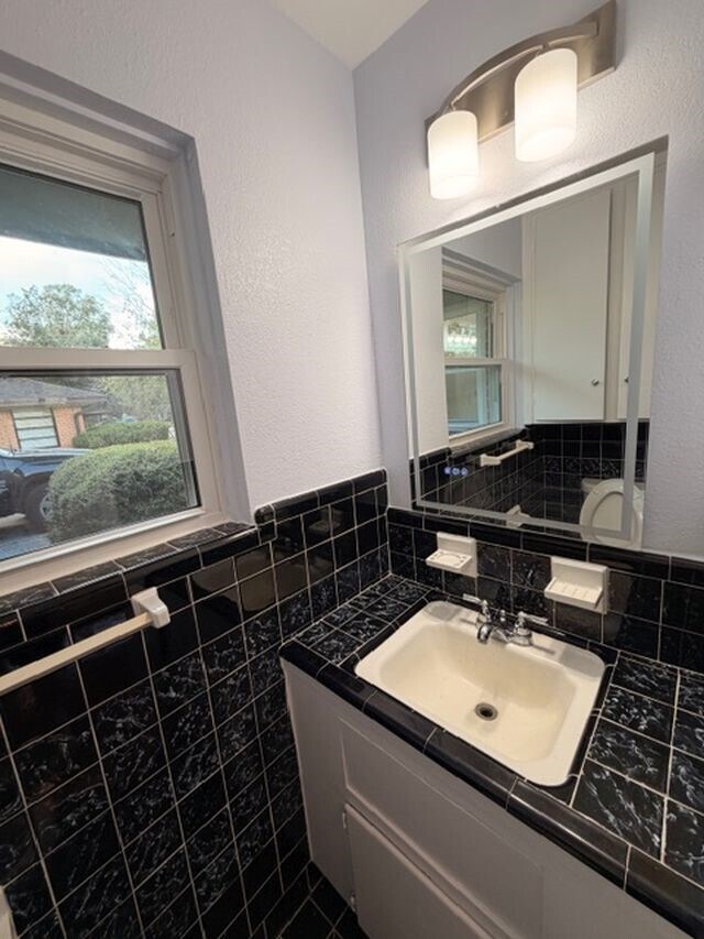 Building Photo - 4523 Spellman Rd