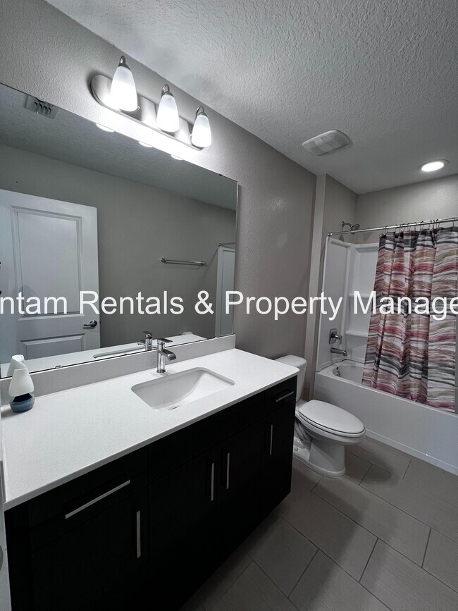 Building Photo - 1421 Captiva Cv