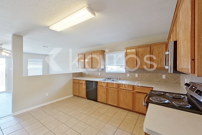 Building Photo - 3601 Starfish Dr