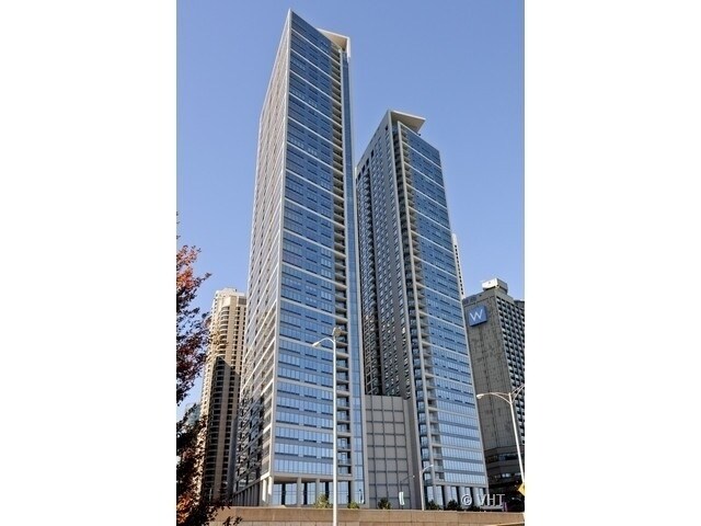 Primary Photo - 600 N Lake Shore Dr
