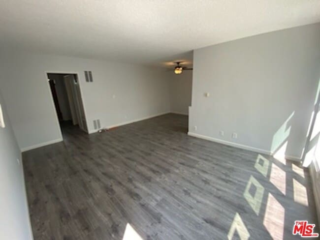 Building Photo - 1732 N Harvard Blvd