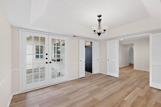 Building Photo - 1910 Glen Hill Dr