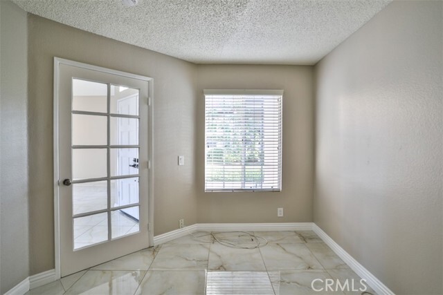 Building Photo - 176 Cll Renata