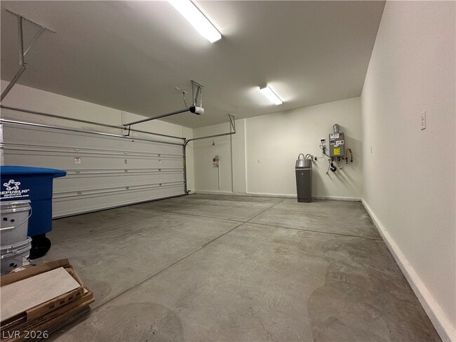 Building Photo - 6060 Neptuno St