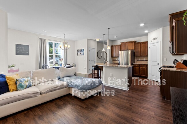 Building Photo - 4340 Flintlock Ln