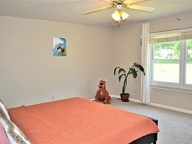 Building Photo - 6060 Chinkapin Dr
