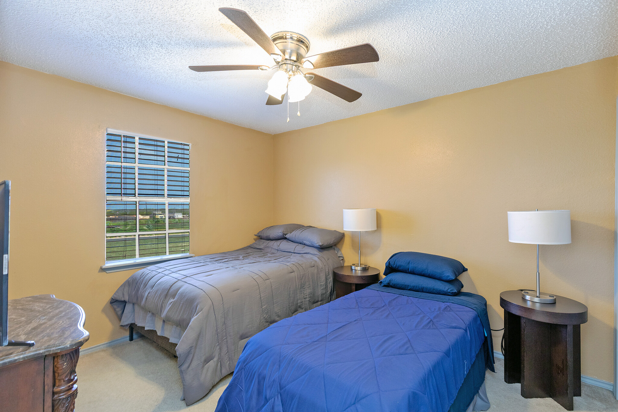 Building Photo - 15622 Cruiser St