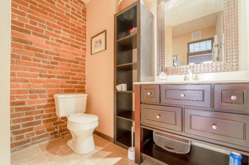 Building Photo - 186 State St