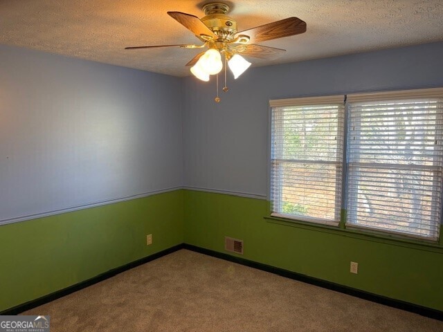 Building Photo - 185 Redwood Cir