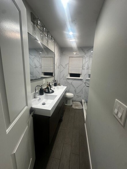 Building Photo - 167 Jefferson Ave