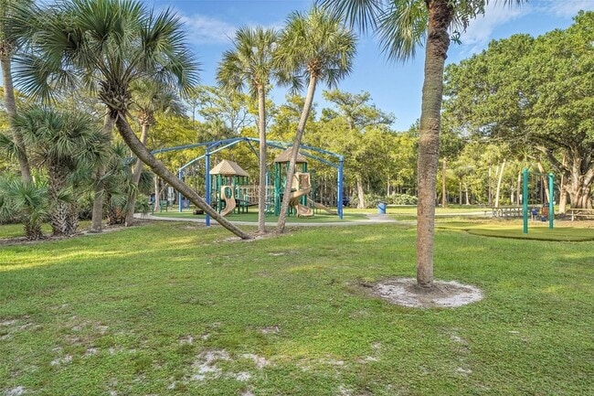 Building Photo - 1736 NW 38th St