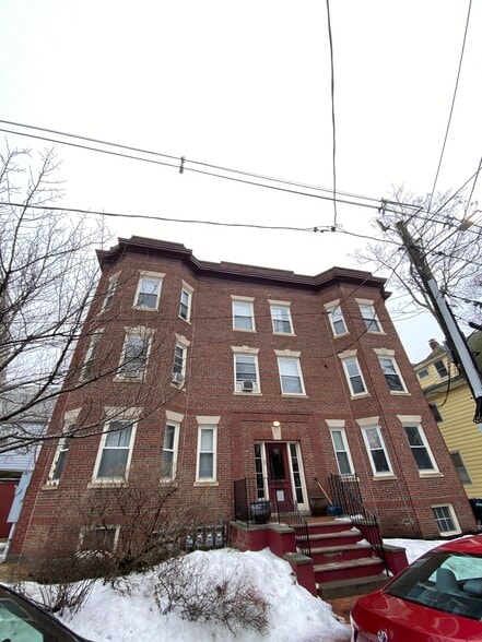 Building Photo - 15 Fairfield St