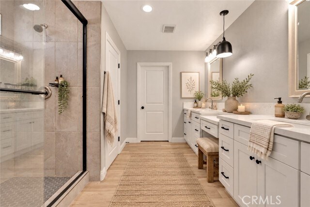 Building Photo - 19280 Glendale Ct