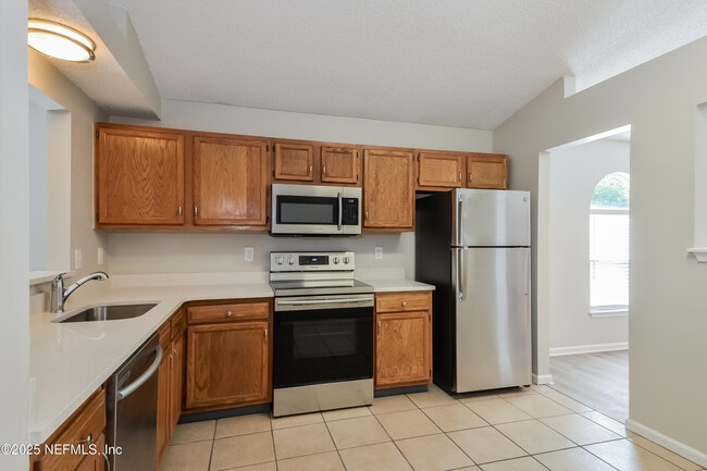 Building Photo - 2671 Sam Houston Pl