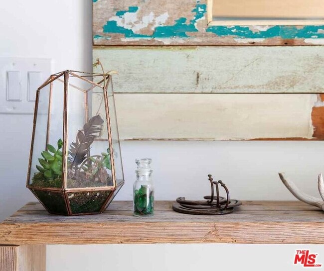 Building Photo - 30606 La Sonora Dr