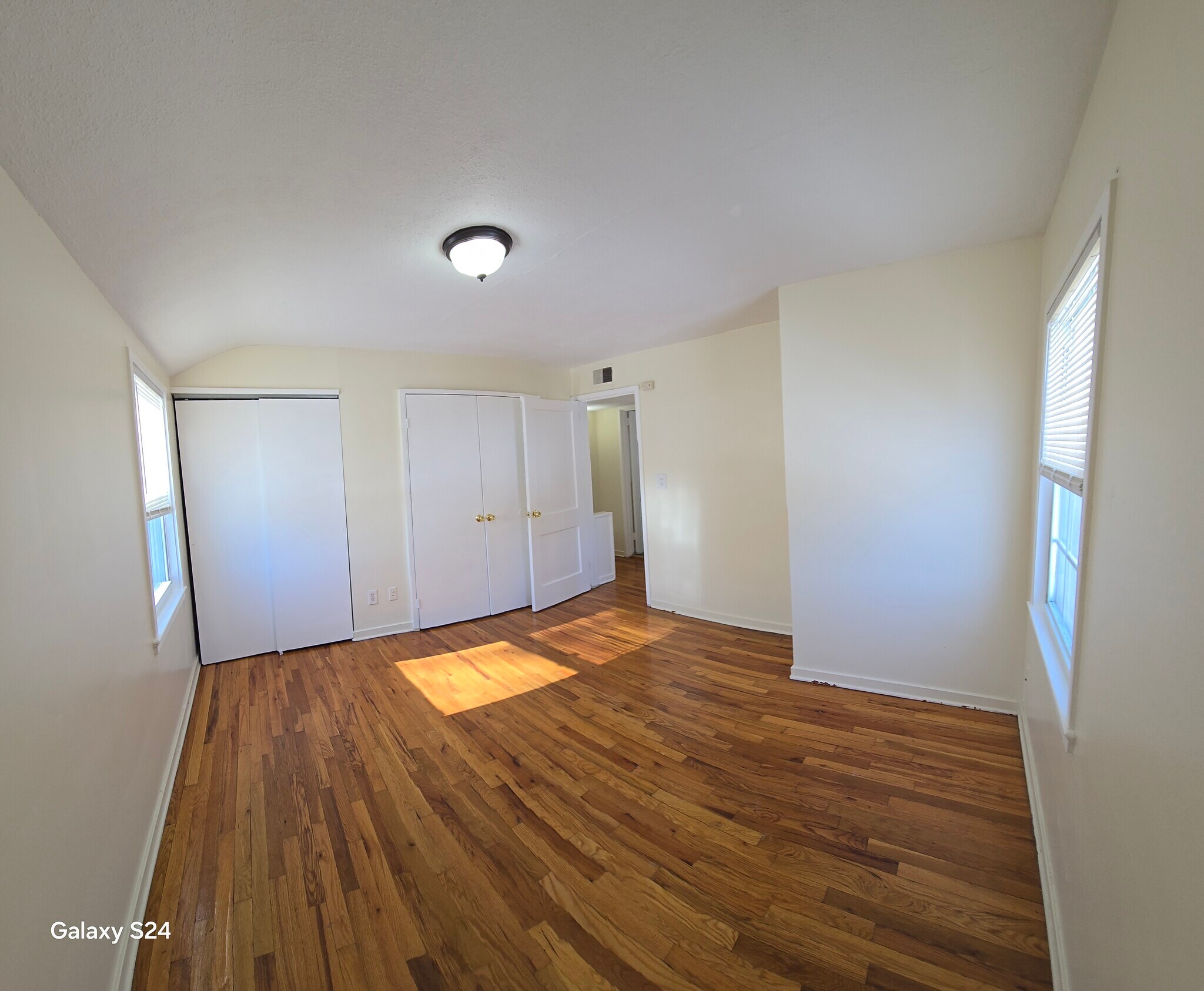 Building Photo - 94 Cortland Cir