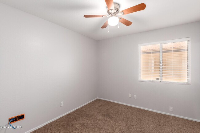 Building Photo - 18624 N 2nd Ave