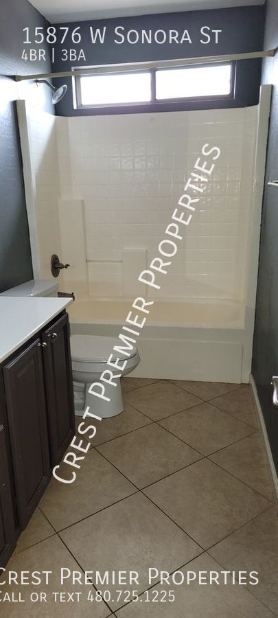 Building Photo - 15876 W Sonora St