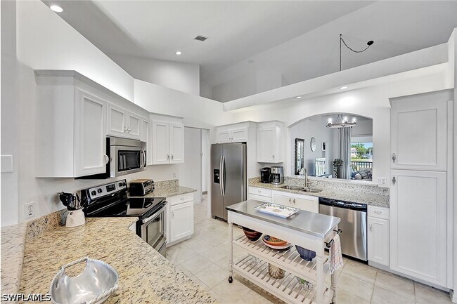 Building Photo - 5932 Sand Wedge Ln