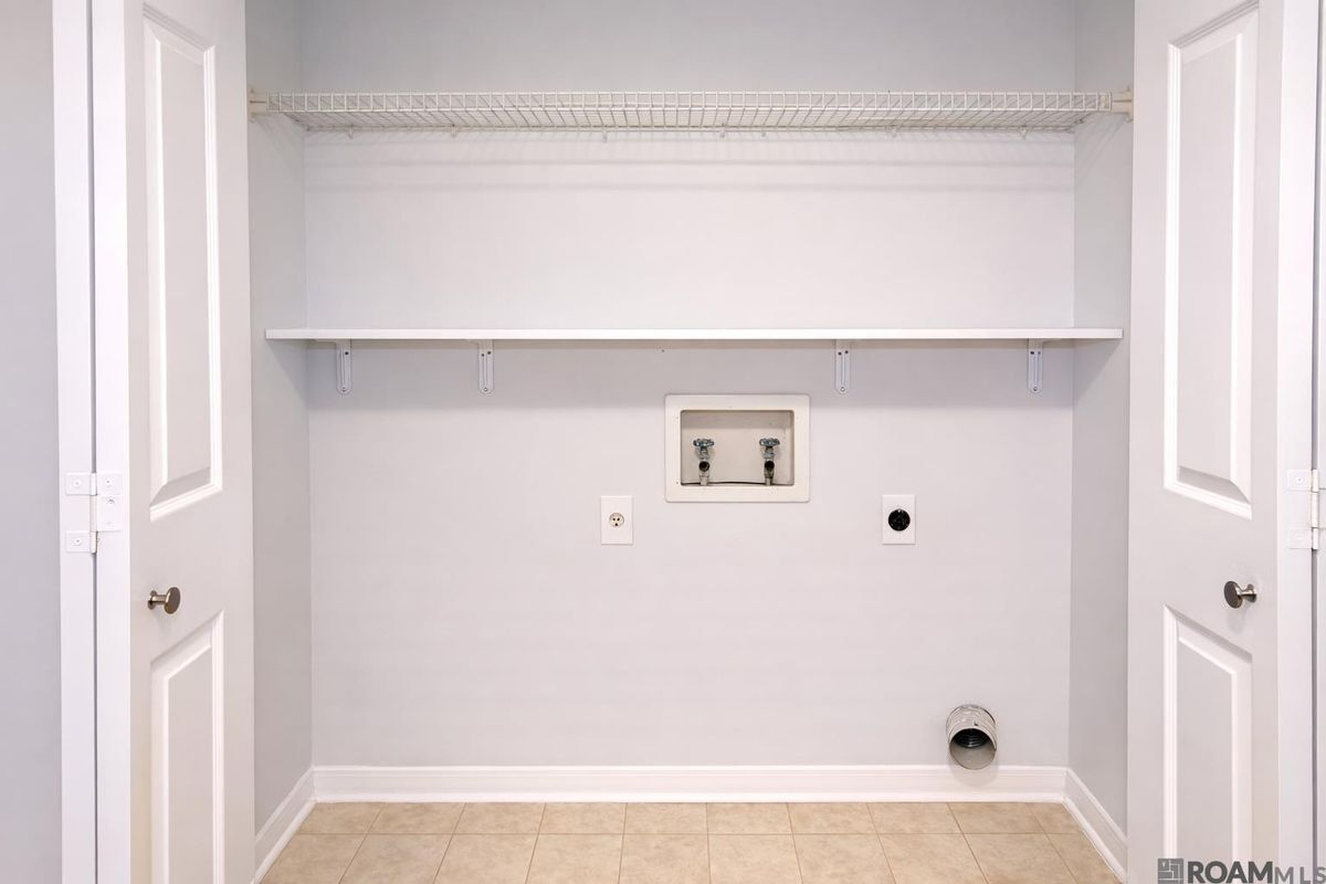 Building Photo - 224 Ocean Dr