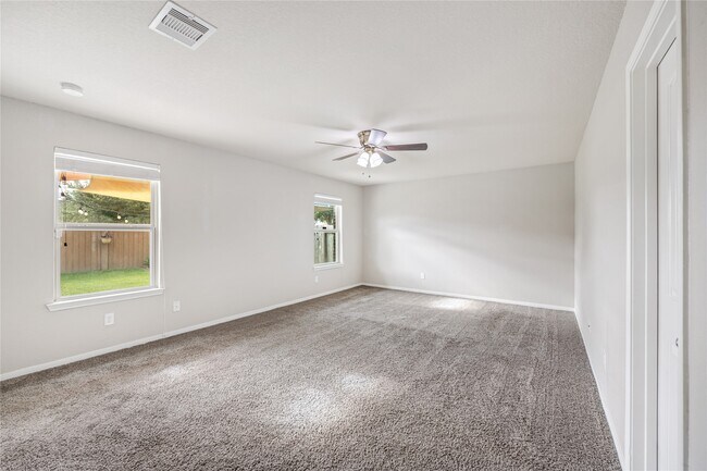 Building Photo - 3023 McDonough Way