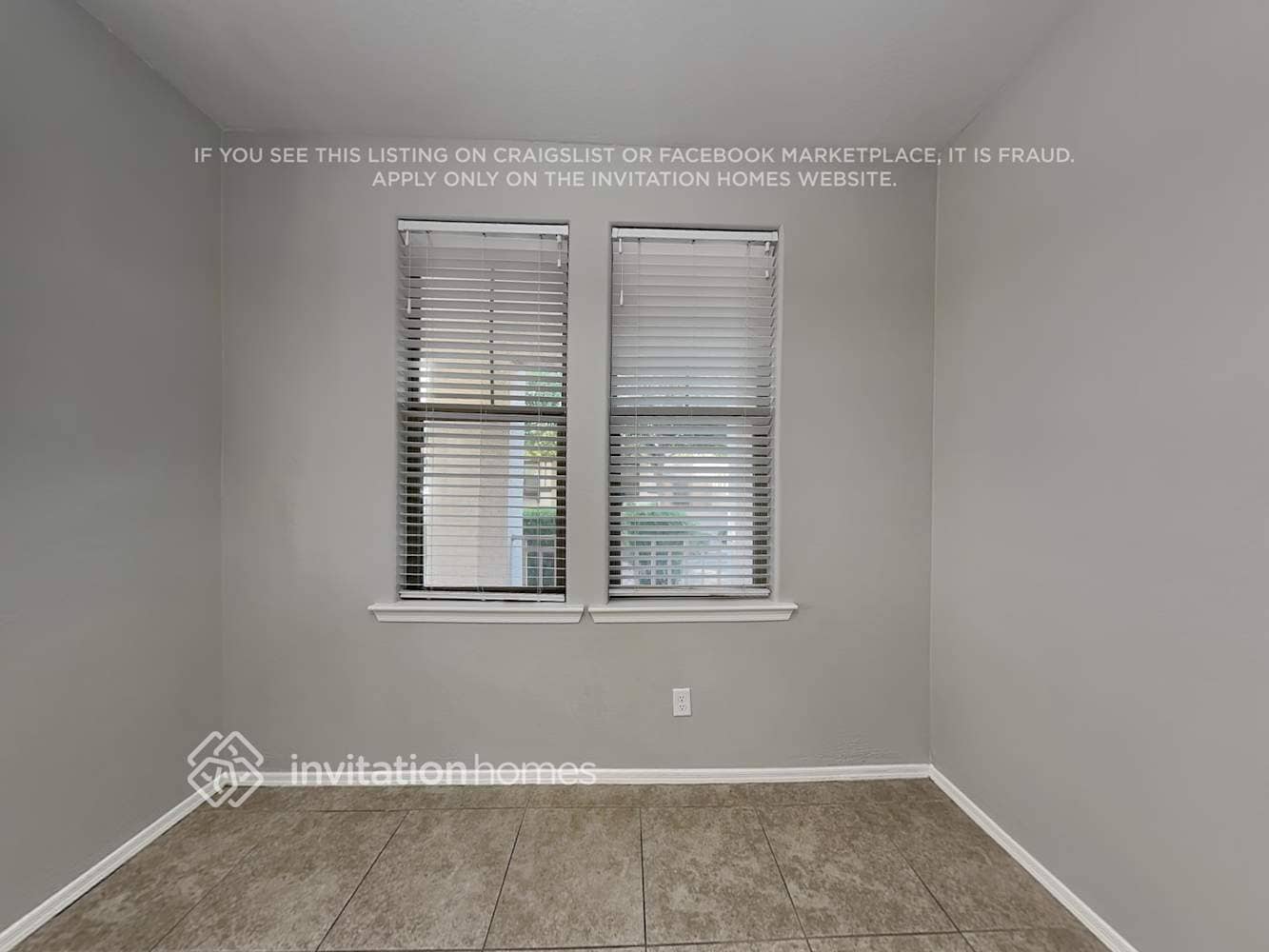 Building Photo - 3942 E Yeager Dr
