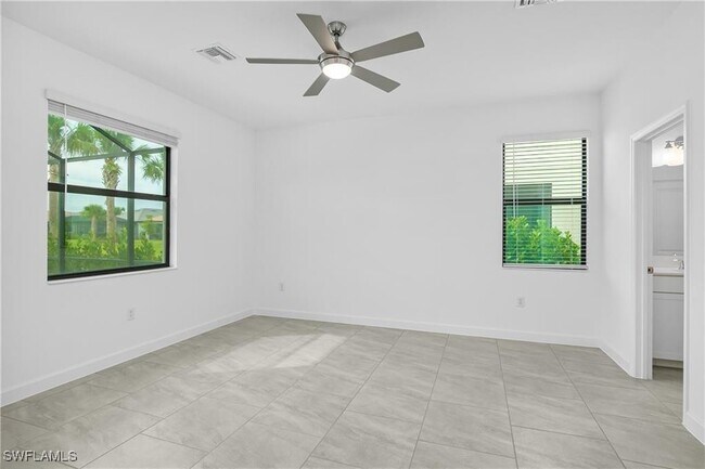 Building Photo - 18311 Ridgeline Dr