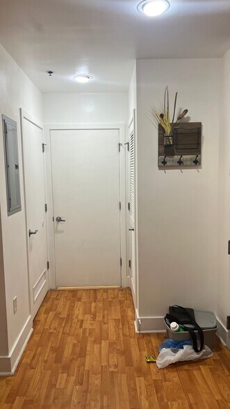 Building Photo - 171 Auburn Ave NE