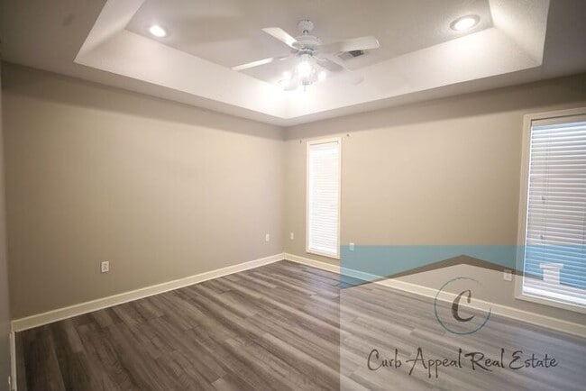 Building Photo - Beautiful 3 bed /2 bath home - Nettleton s...