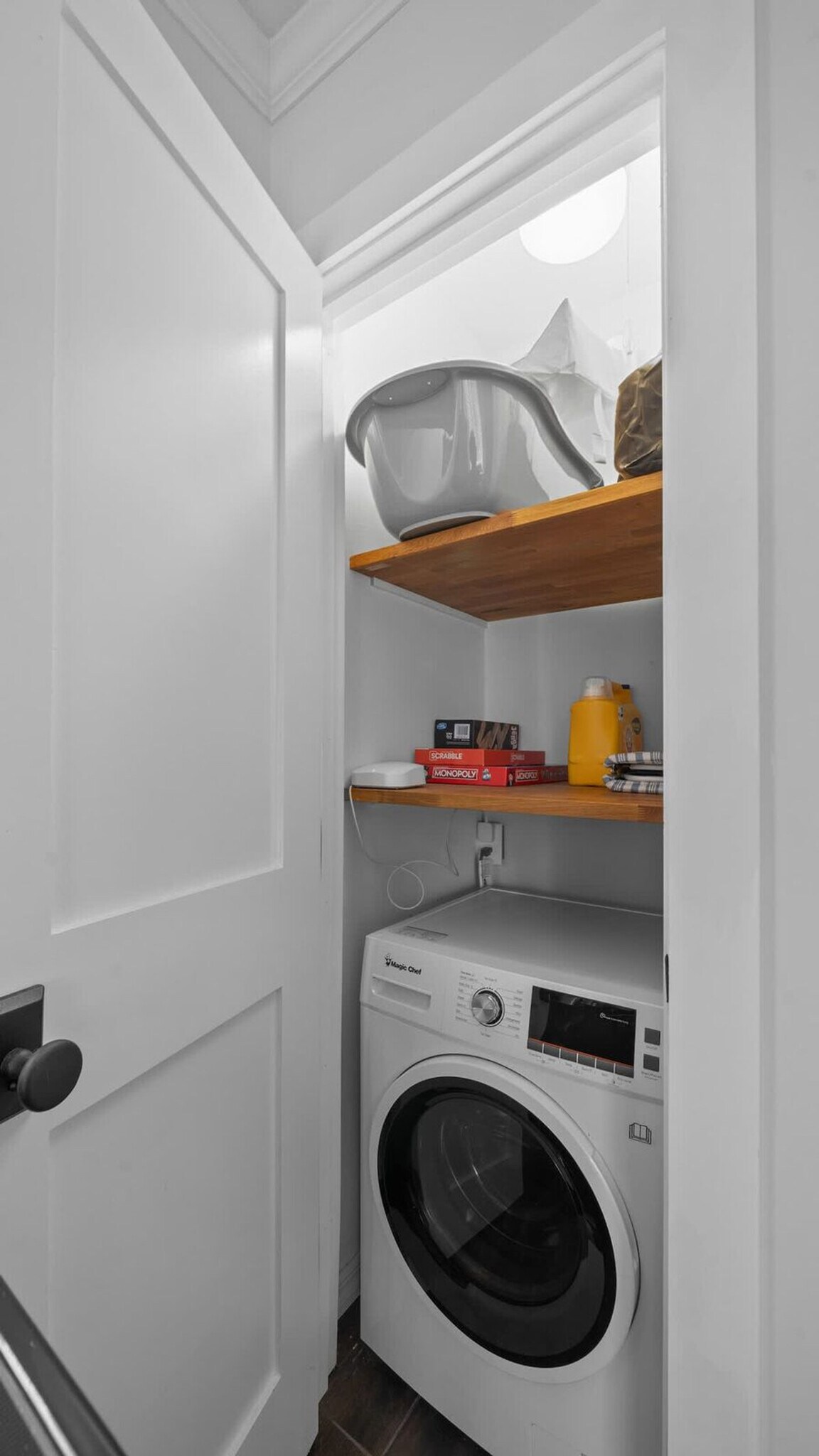 Building Photo - 720 1/2 West Woodlawn Avenue-ID1271928P