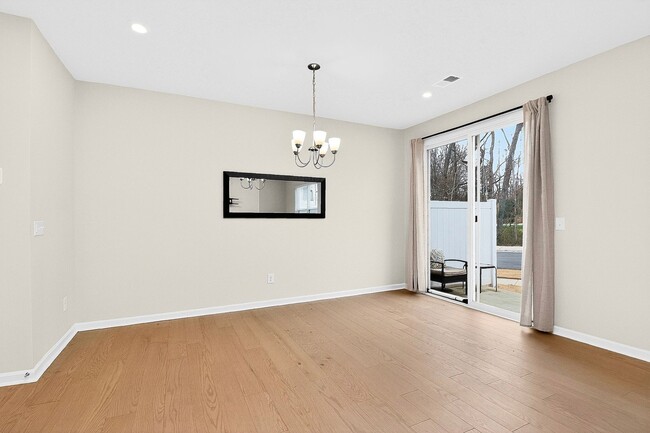 Building Photo - Brand NEW Townhome for RENT!