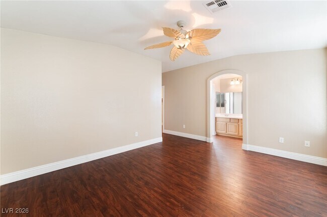 Building Photo - 4824 Violet Bay Ct