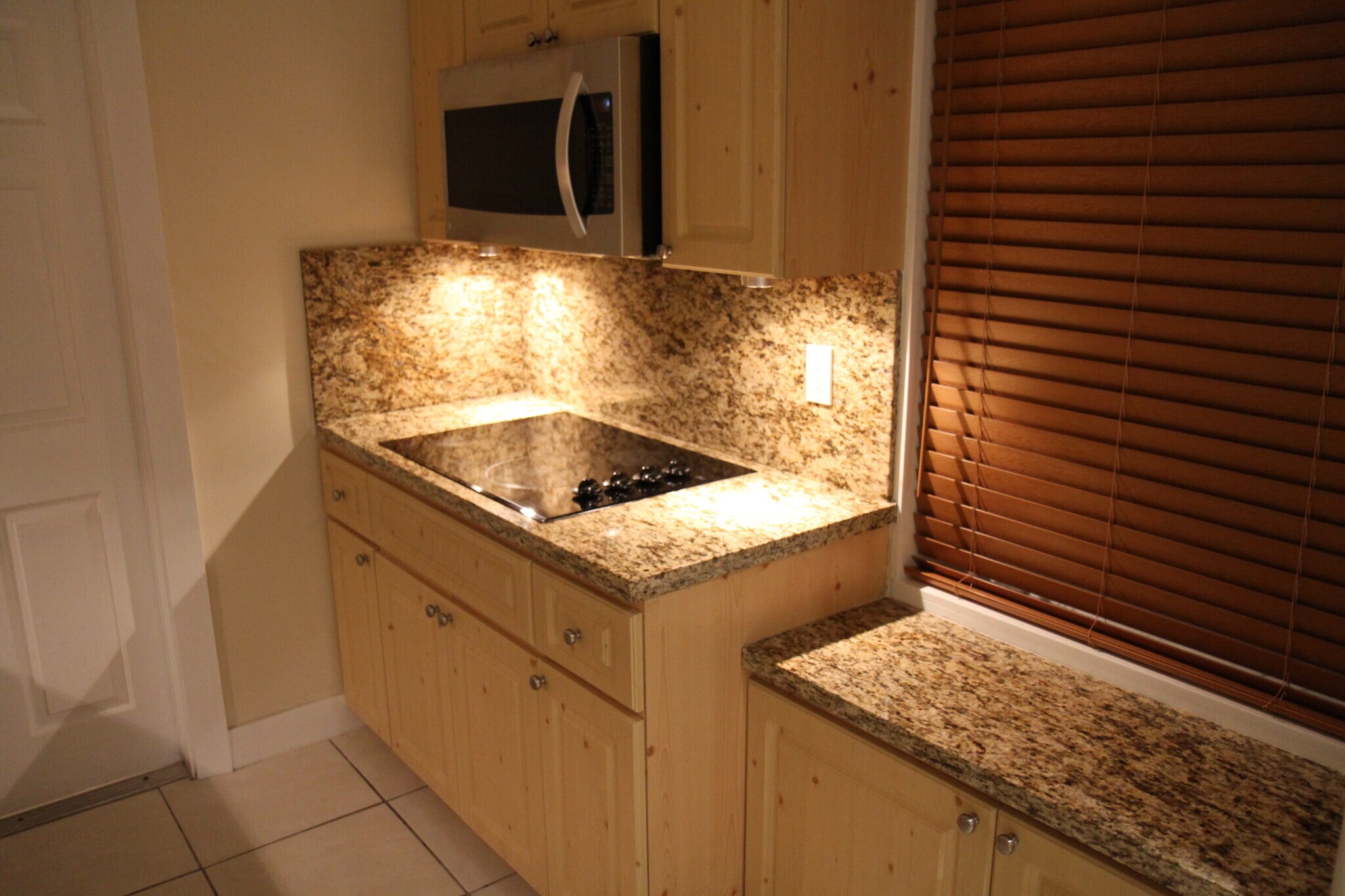 Kitchen - 2730 NW 170th St