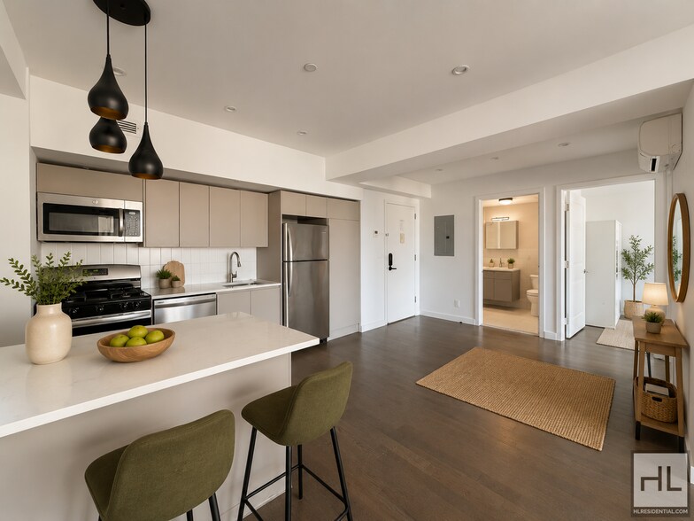 Building Photo - Bushwick Avenue / Spacious 2-Bed 1-Bath