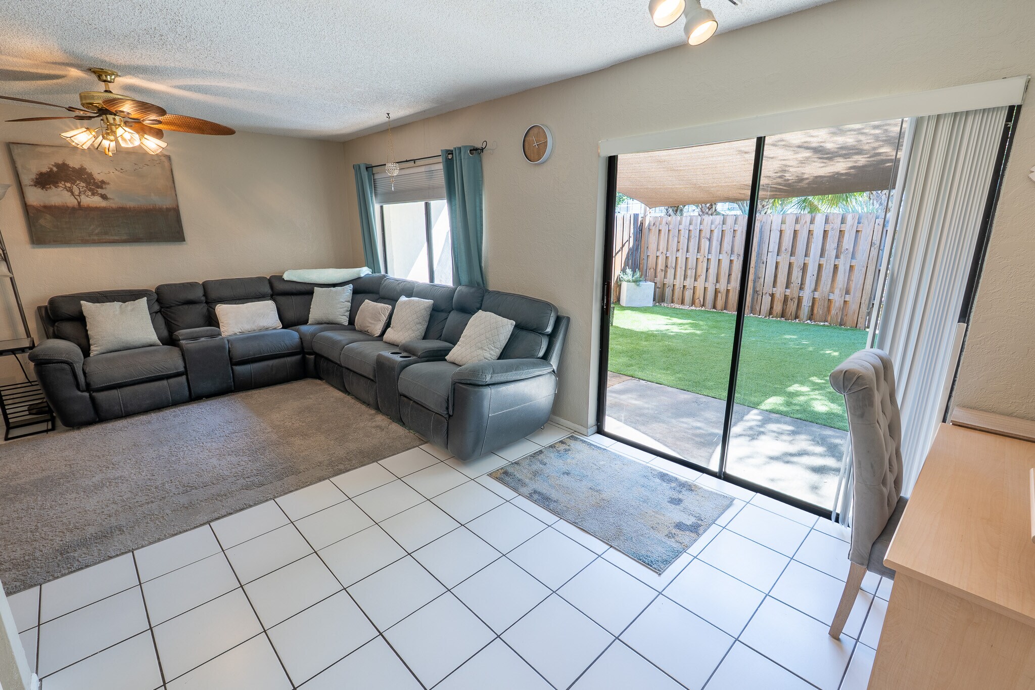 Building Photo - 8712 Bay Ct