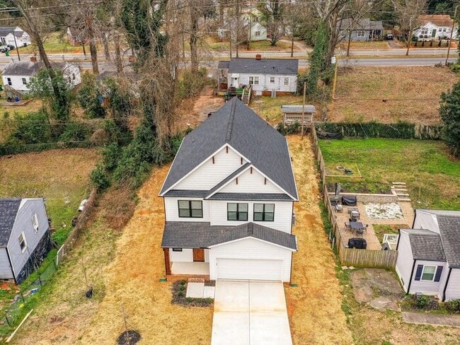 Building Photo - Brand New 4BD/2.5BA Home in Revolution Park!