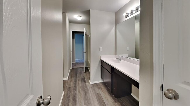 Building Photo - 5220 Mac Rd