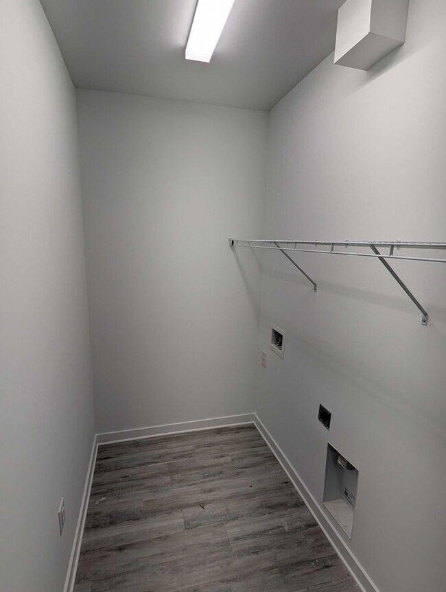 Building Photo - 9251 Agate St