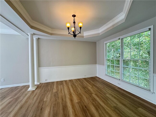 Building Photo - 7280 Devonhall Way