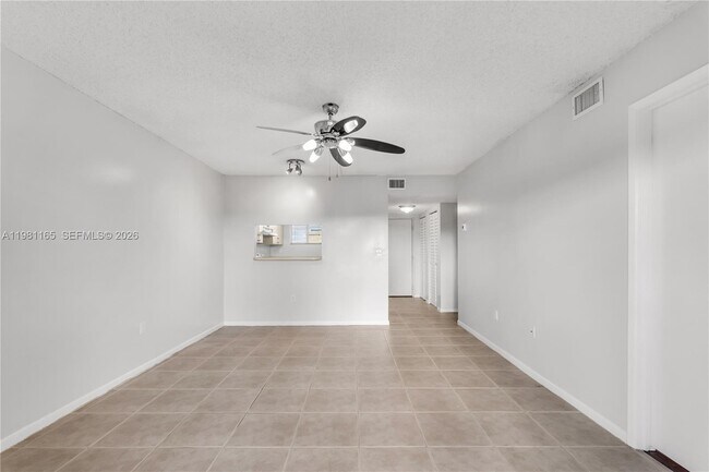 Building Photo - 14961 SW 82nd Ln